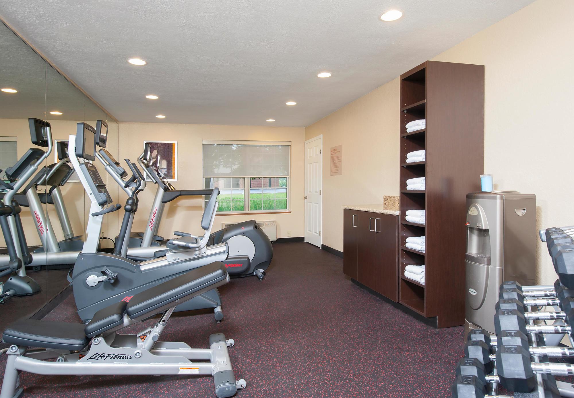 Towneplace Suites Indianapolis Park 100 Bagian luar foto